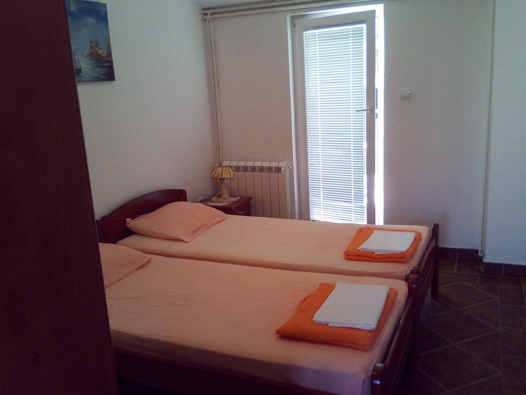 Apartments Mitrovic Podlicak Sveti Stefan Buitenkant foto